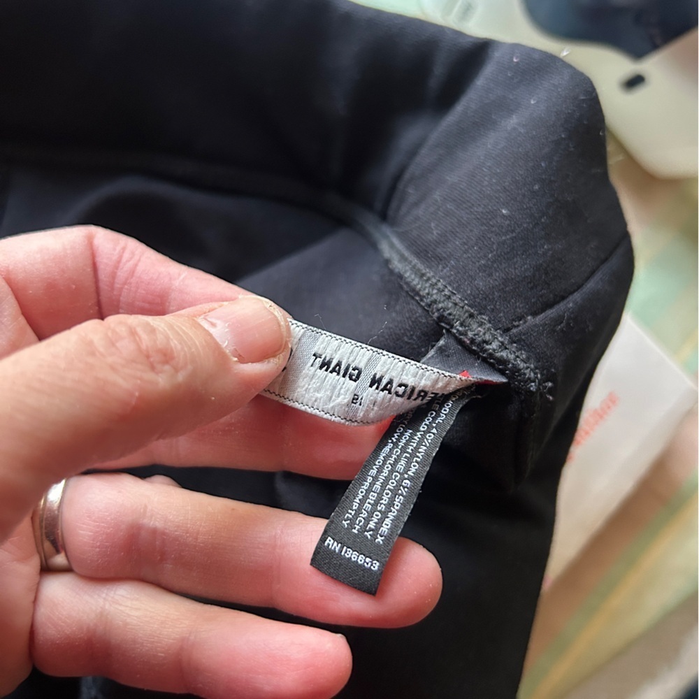 American Giant size 10 Women’s Black Ponte Leggings. Perfection!Great condition - Picture 4 of 15